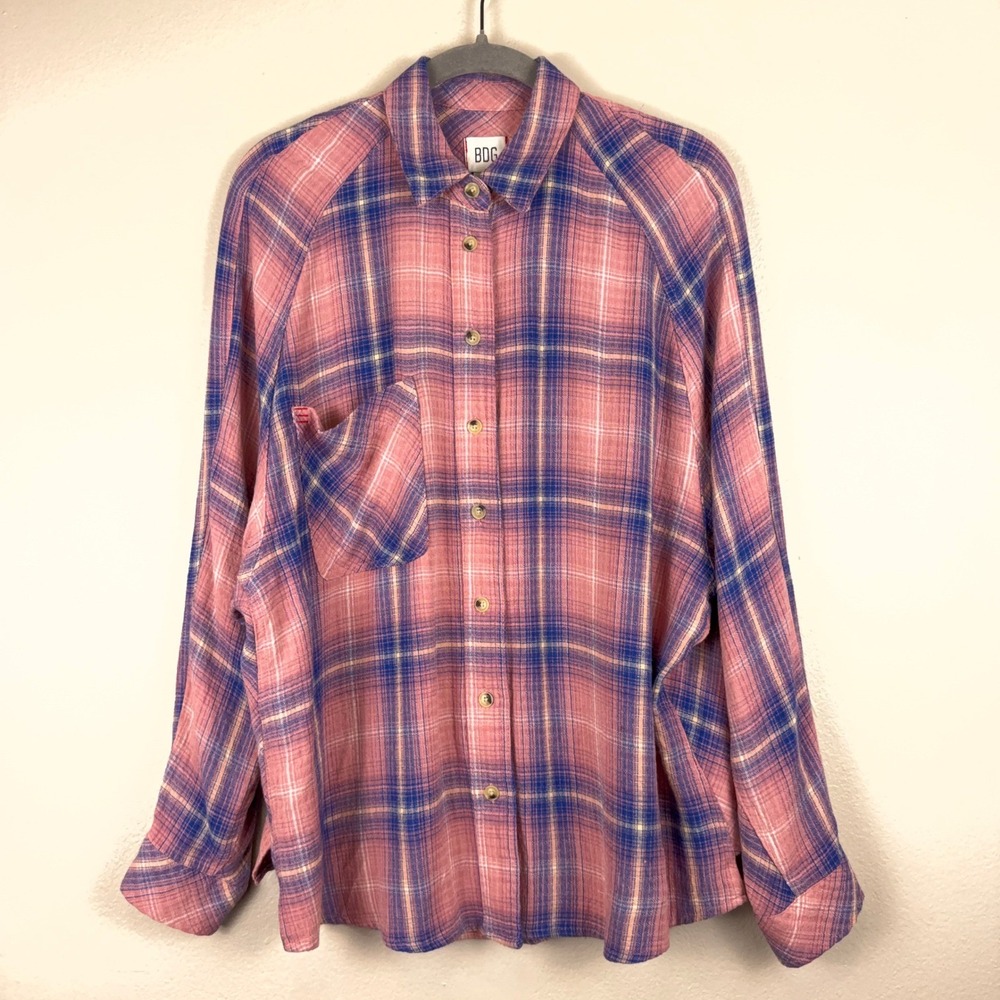 BDG Urban Outfitters Womens Medium Oversized Plaid Button Up Shirt Pink Blue